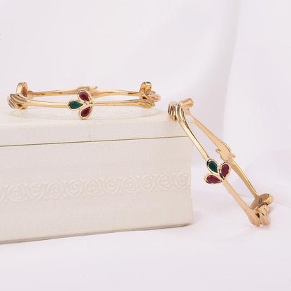 Joshika Diamond Design Pair Bangle