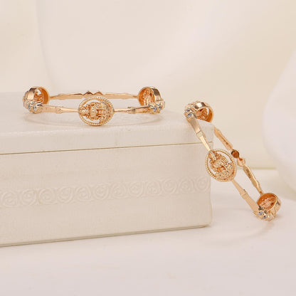 Mithusika Diamond Design Pair Bangle