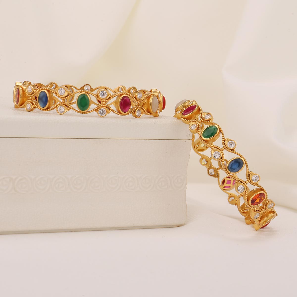 Sherivini Stone Pair Bangles
