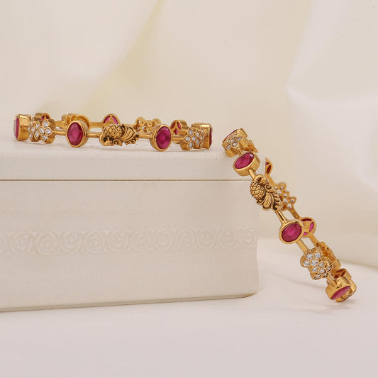 Chic & Trendy Stone Pair Bangles