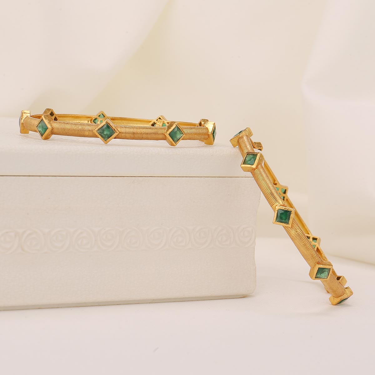 Trishalini Stone Pair Bangles
