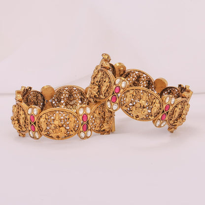 Aarnika Nagas Pair Bangle