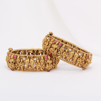 Saanvika Nagas Pair Bangle