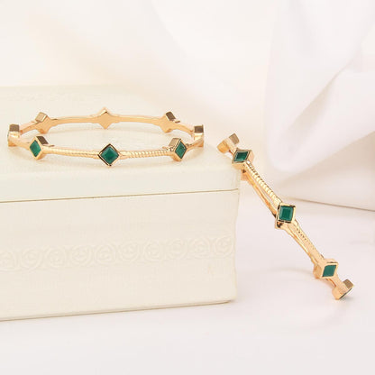 Shrisha Diamond Design Pair Bangle