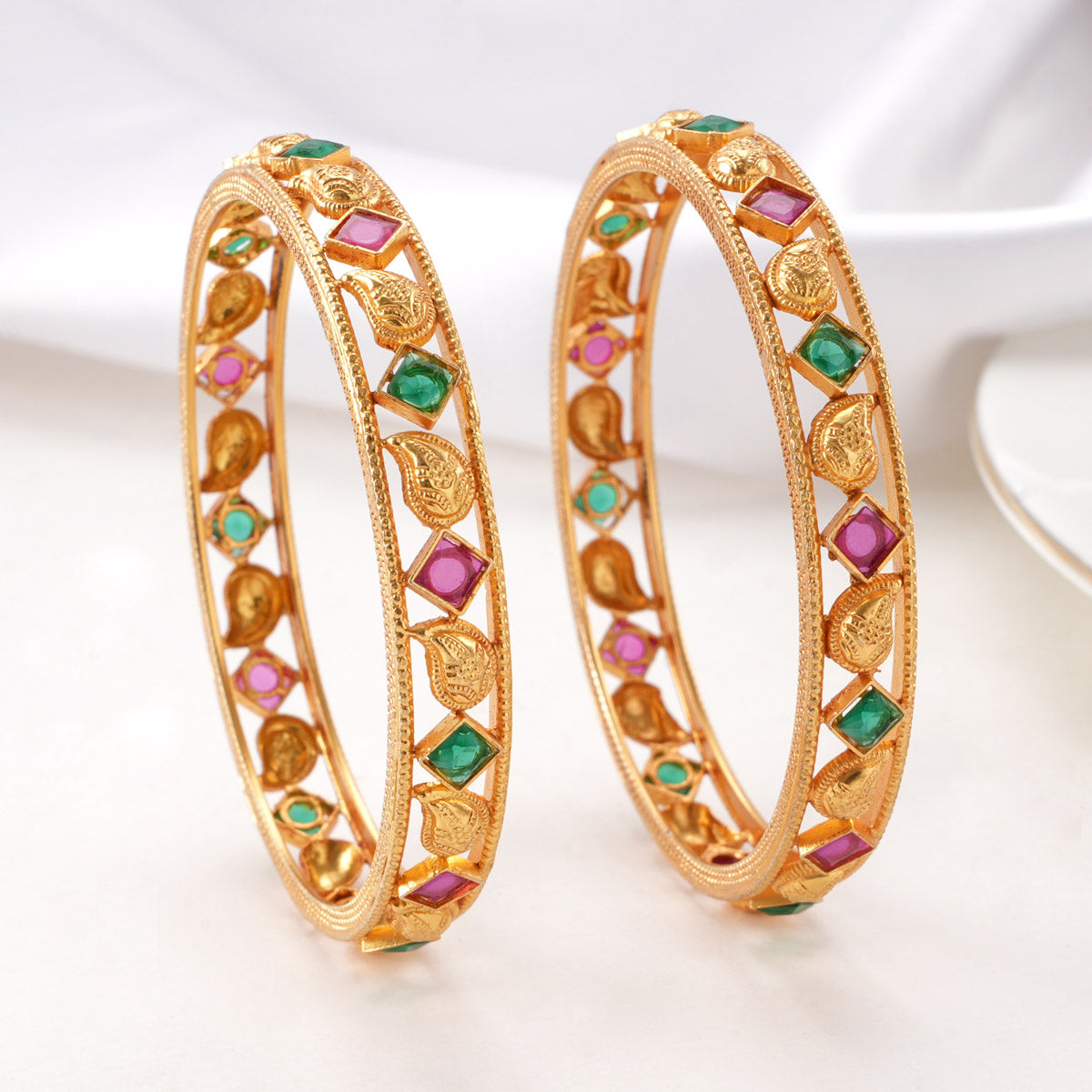 Nitharshana Stone Pair Bangle