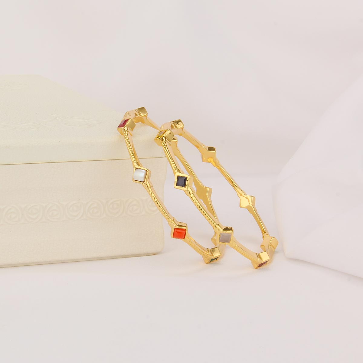 Indhuja Pair Bangle