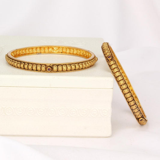 Majestic Nagas Pair Bangle