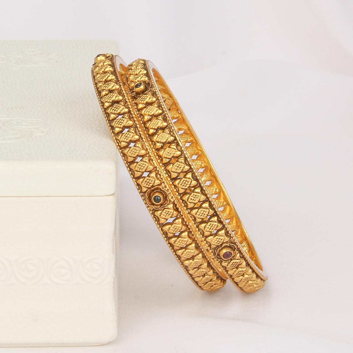 Royal Charm Pair Bangles