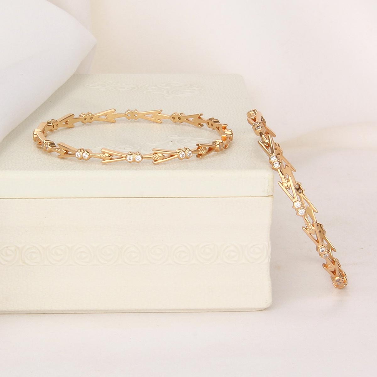 Hibis Pair Bangle
