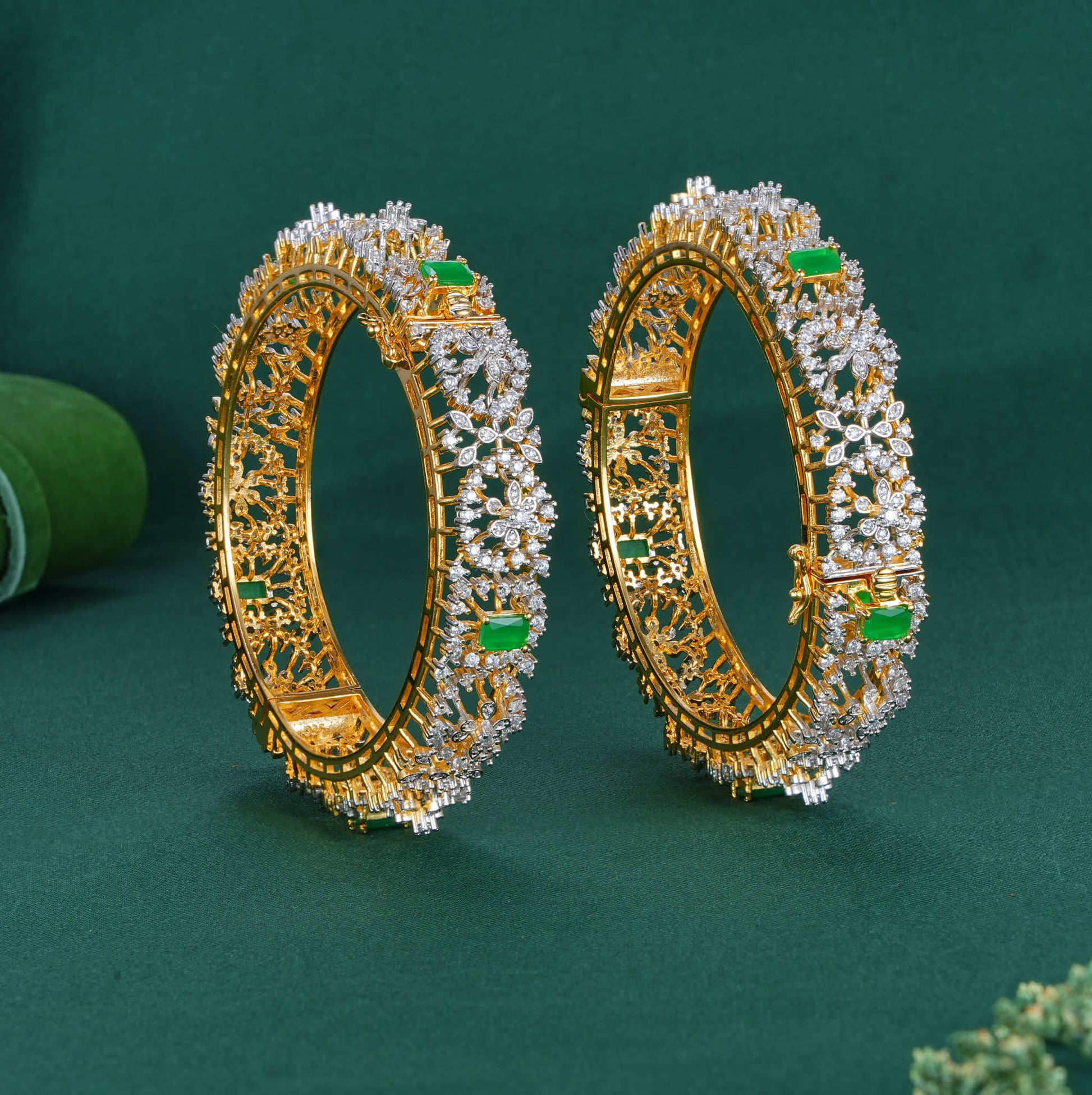 Gleaming Avikam Pair Bangles