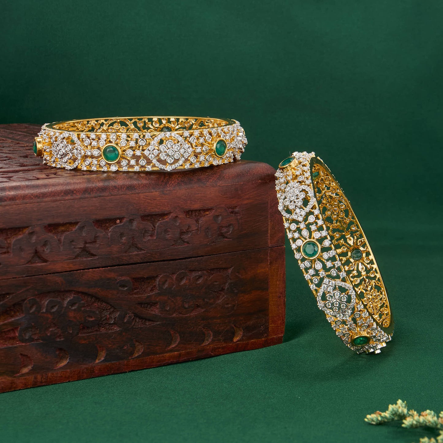 Prisha Avikam Pair Bangles