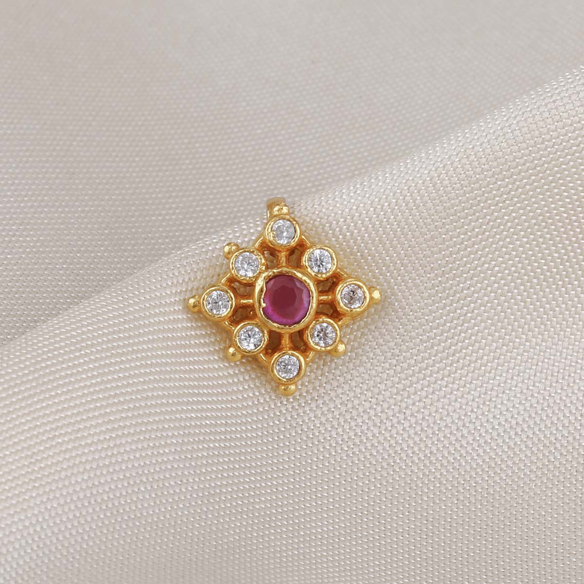 Chandni Nose Pin