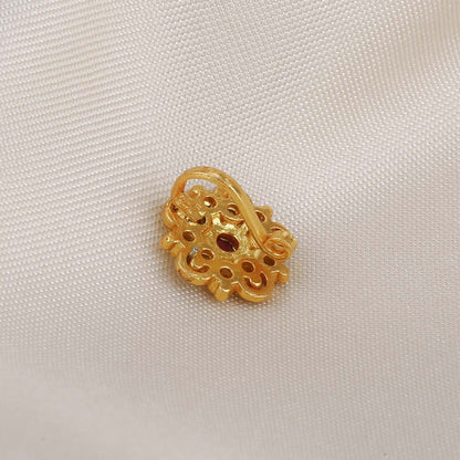 Krithi Floryn Nose Pin