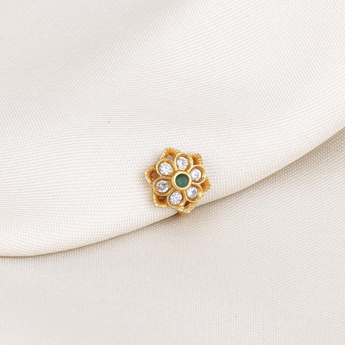 Virati Nose Pin