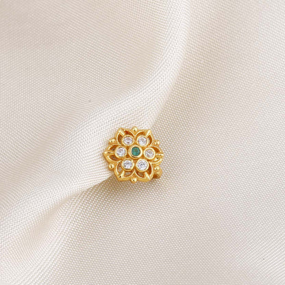 Easha Nose Pin