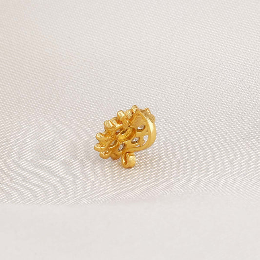 Glitzy Stone Nose Pin