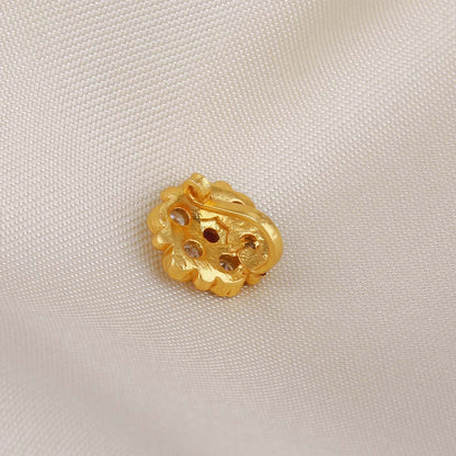Yalika Nose Pin