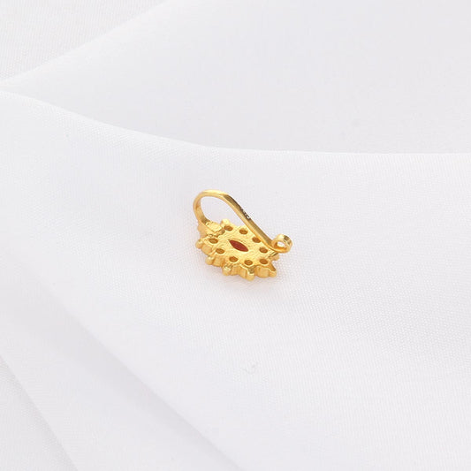 Dhanya Nose Pin