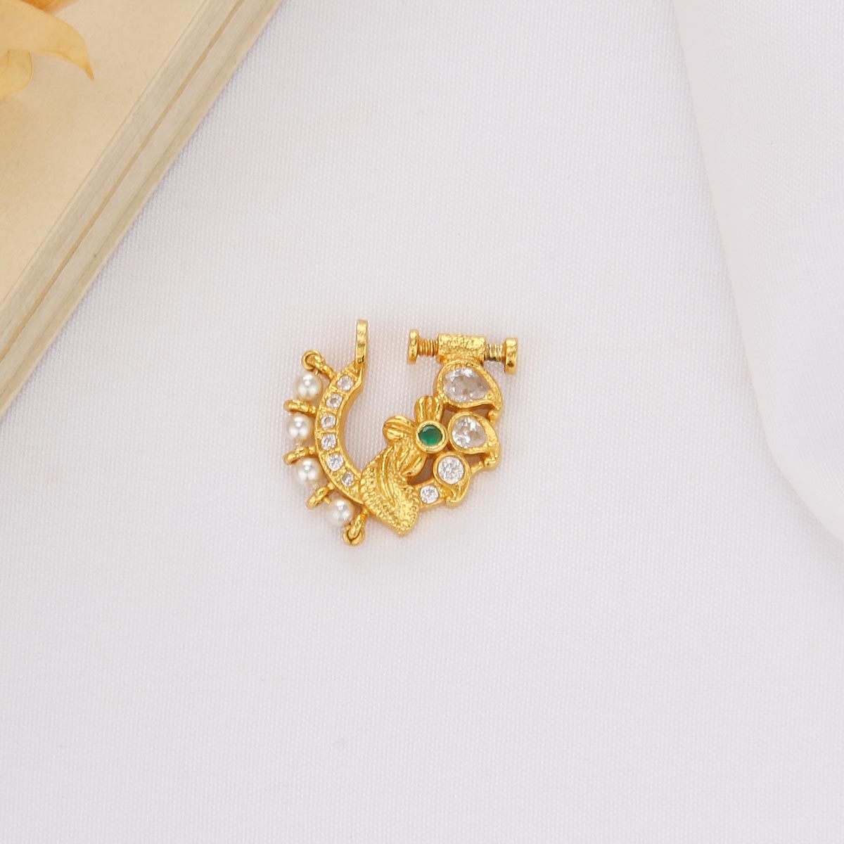 Golden Aura Nose Pin