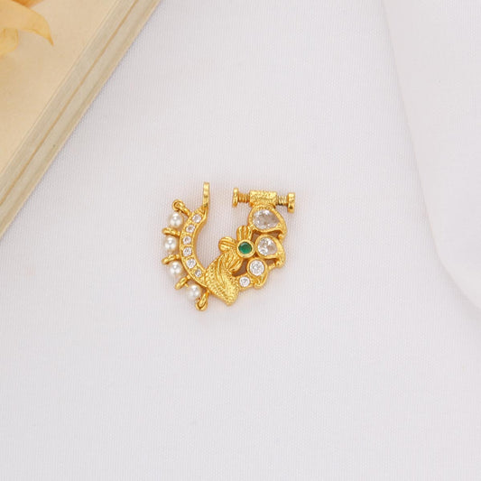 Golden Aura Nose Pin