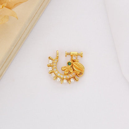 Sheritha Nose Pin