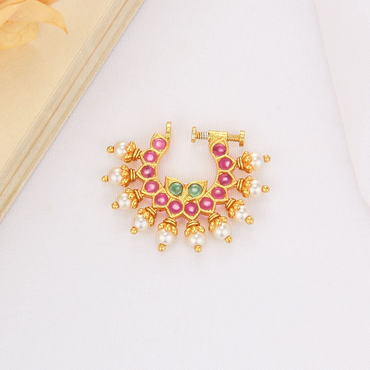 Mirella Nose Pin