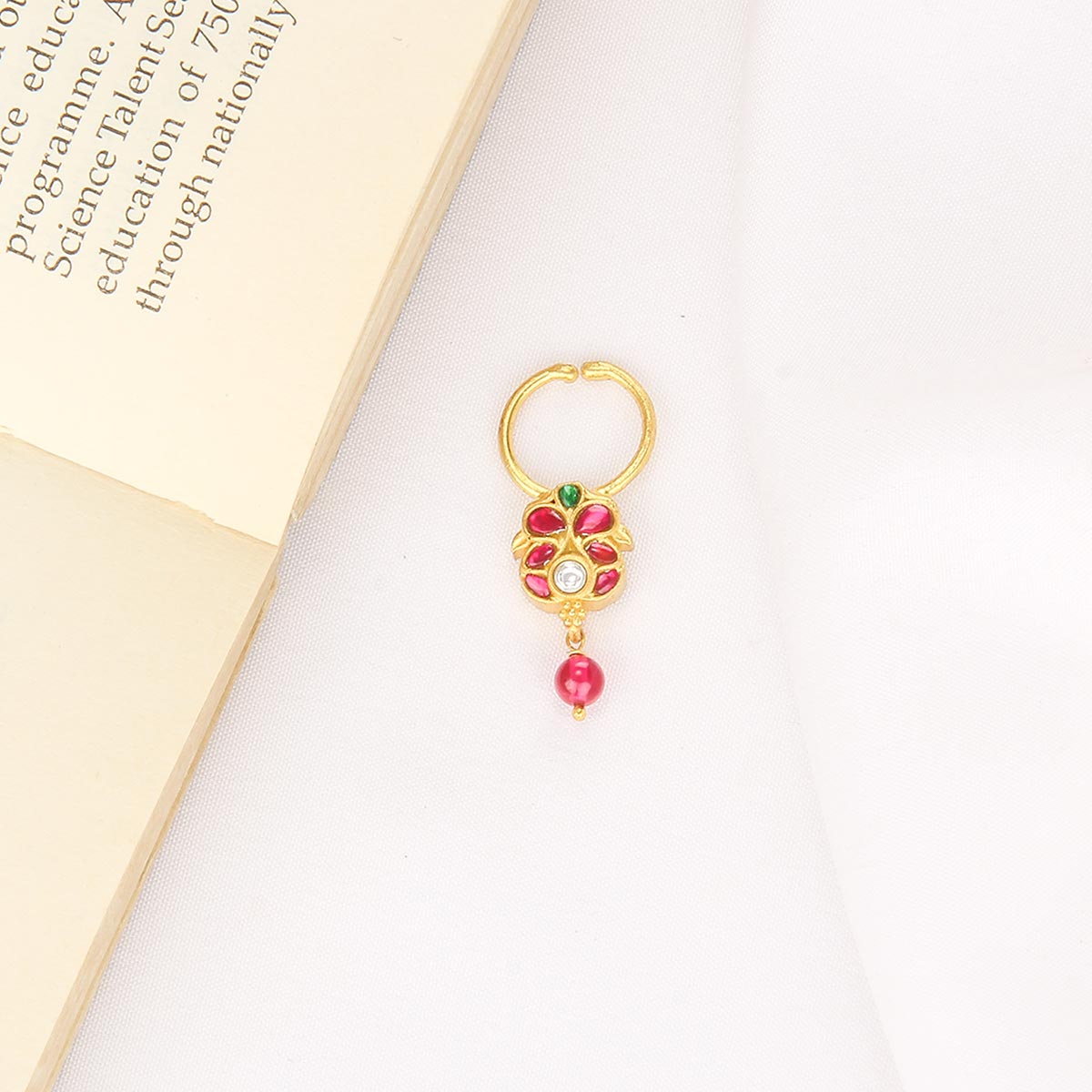 Avisha Nose pin