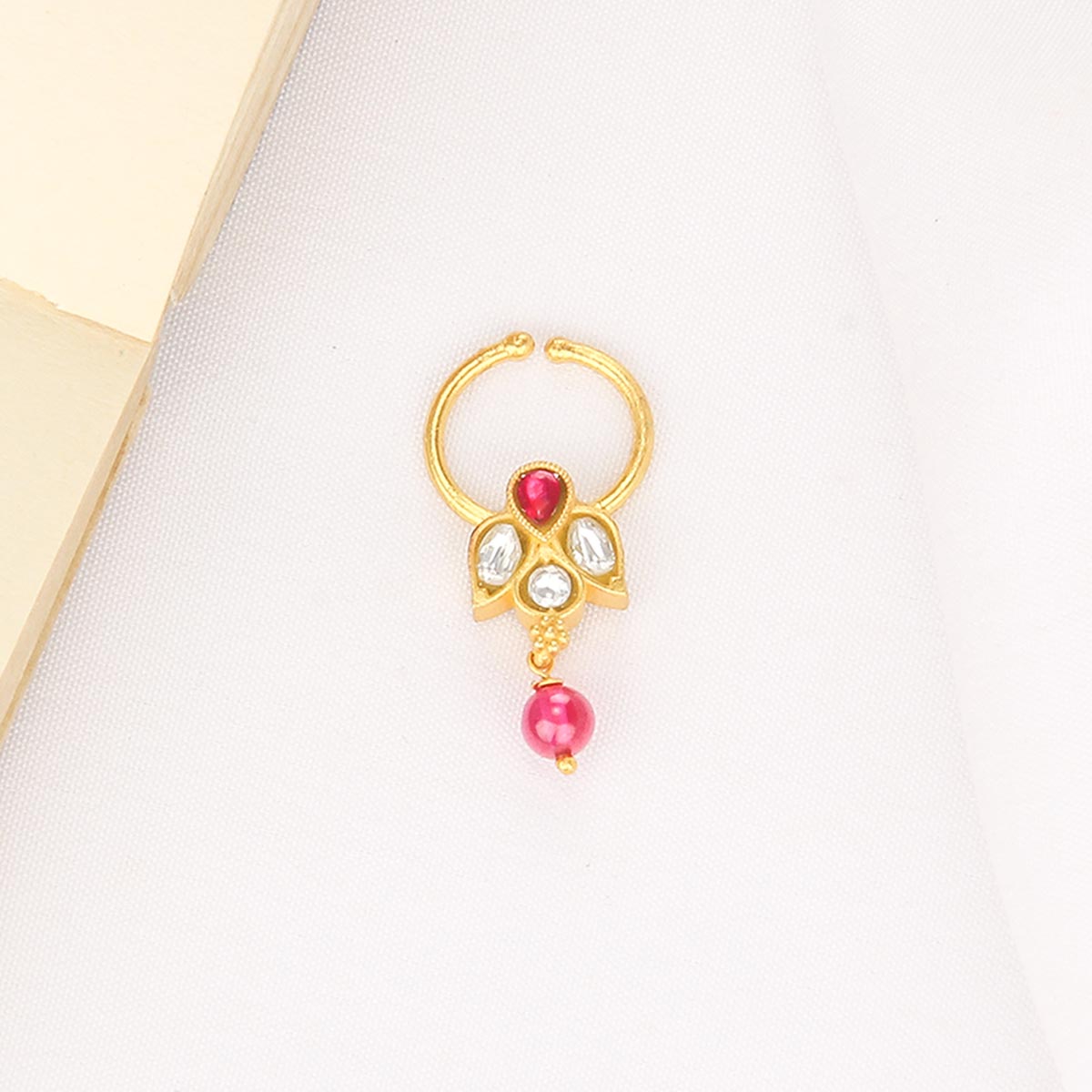 Lakshi Bullakku Nose Pin