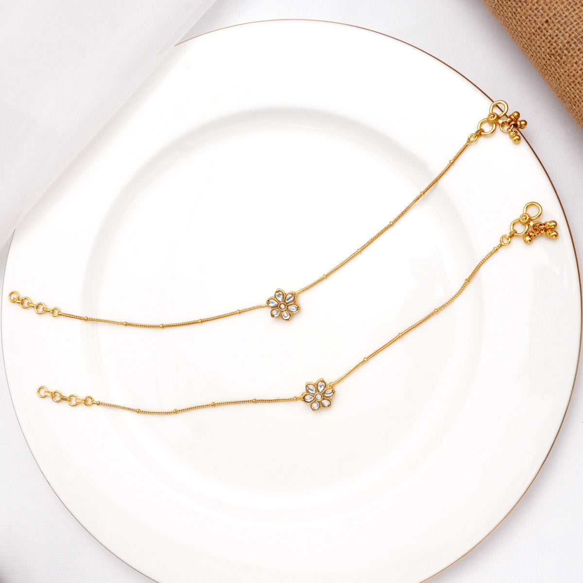 Nivikitha Kundan Anklet