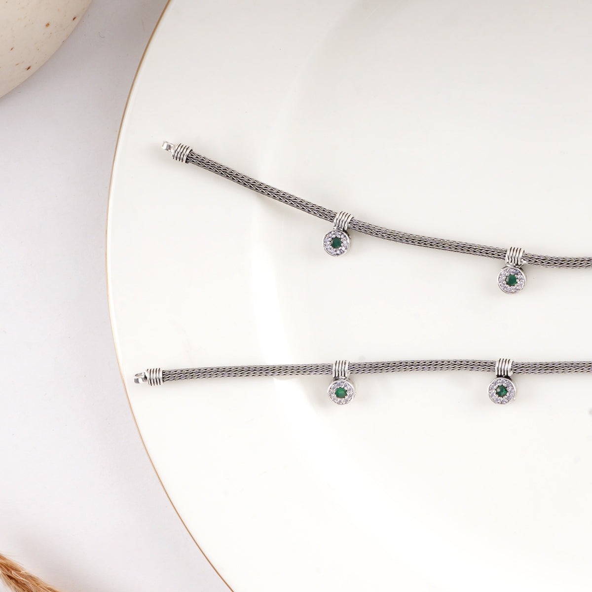 Avritha Anklets