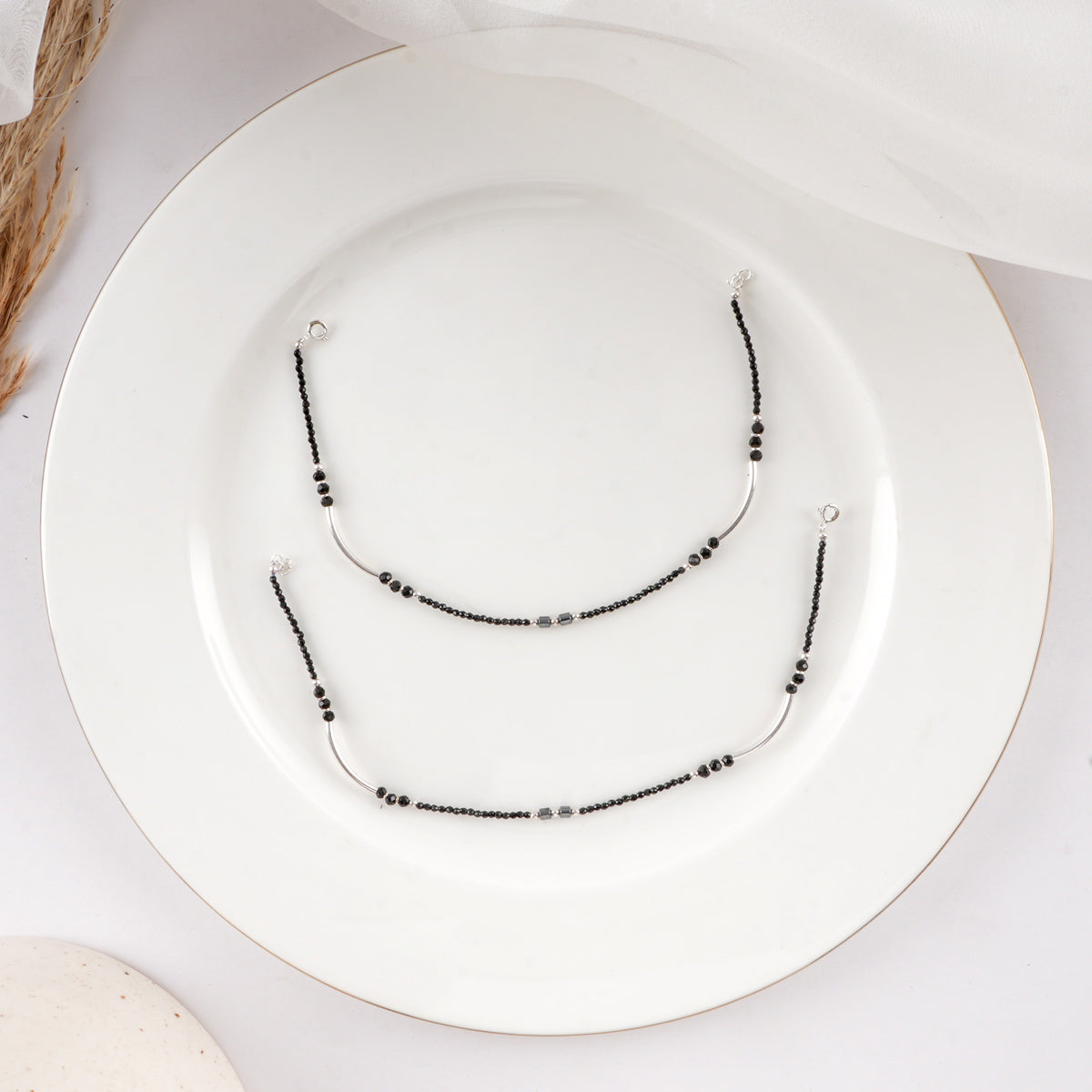 Neshvitha Anklets
