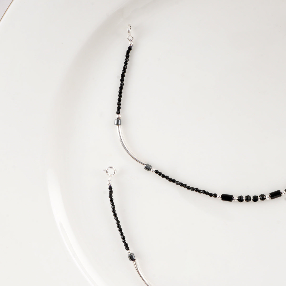 Vamika Anklets