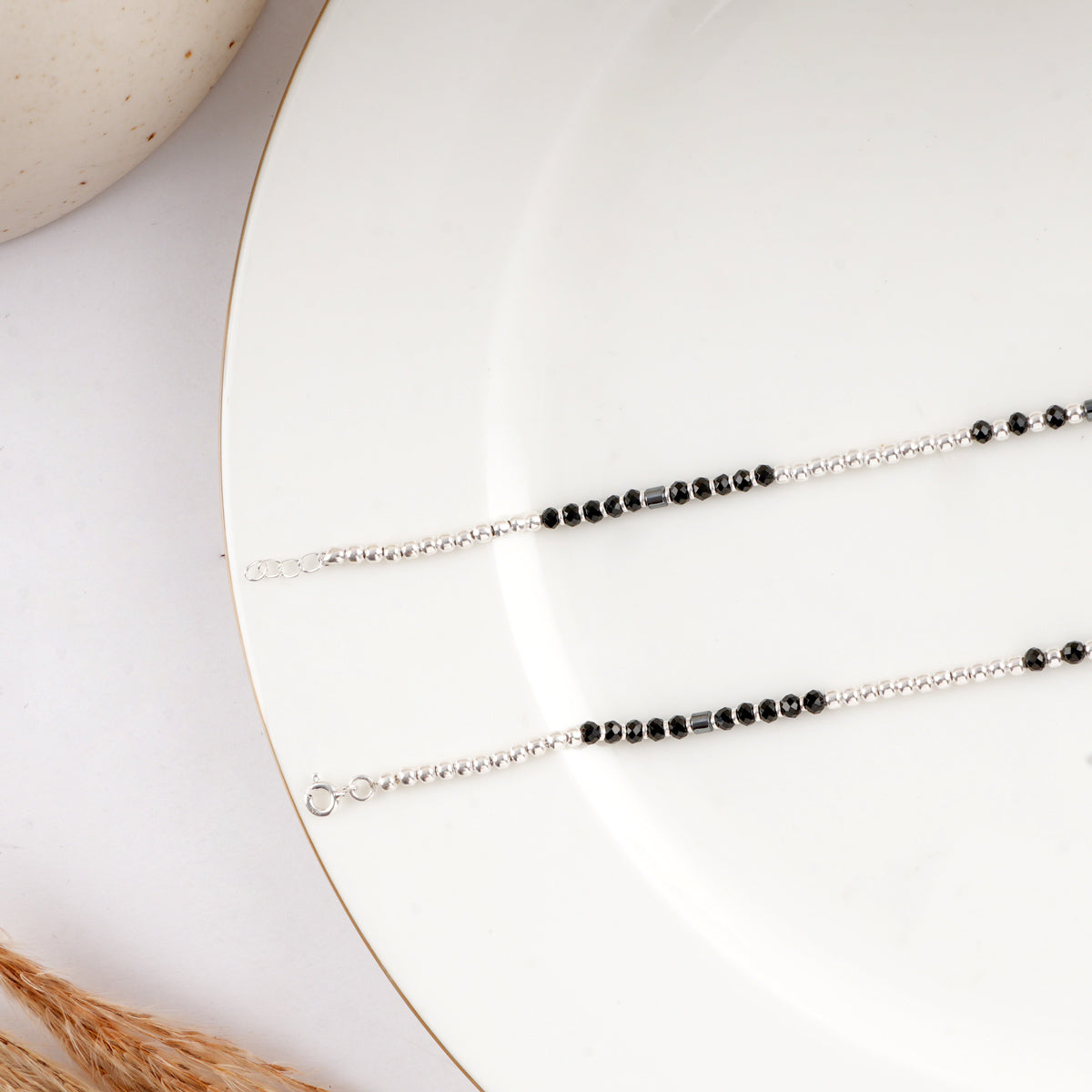 Trendy Look Anklets