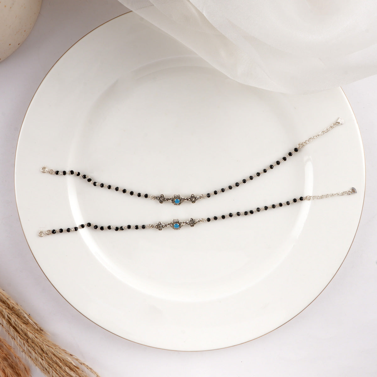Akshira Anklets