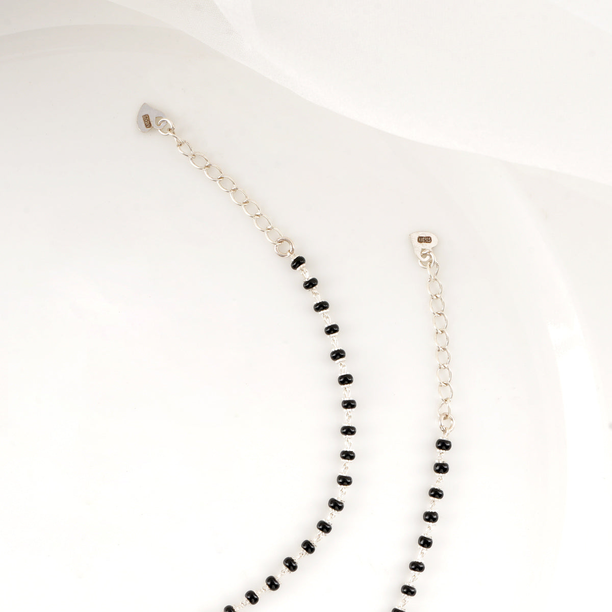 Anamikha Anklets