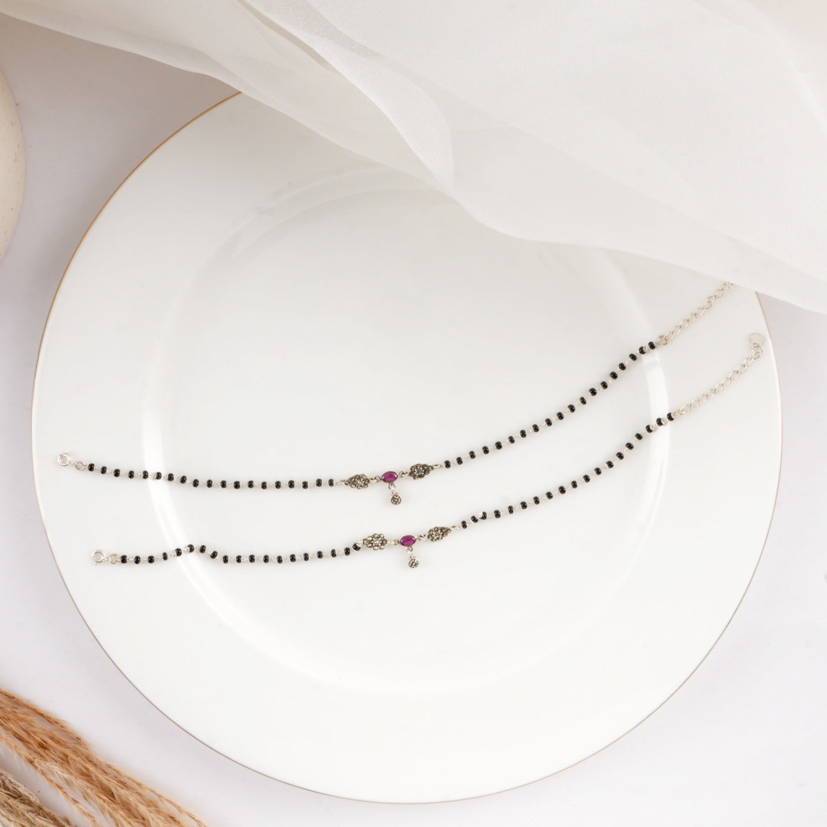 Nithiyali Anklets