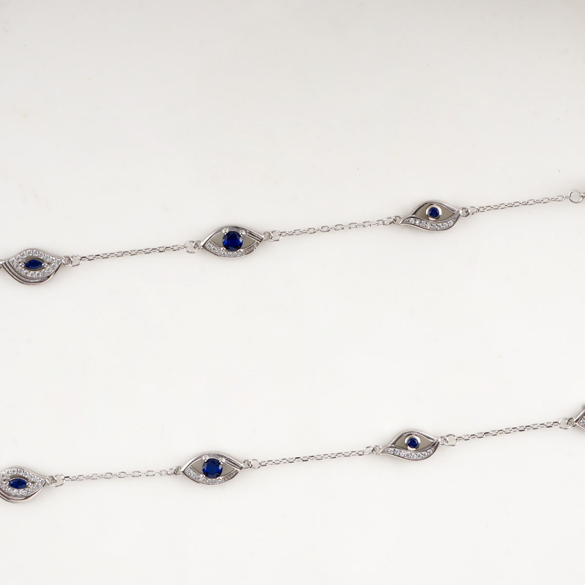 Nivithra Anklets