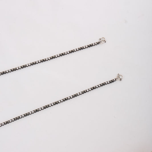 Lakkesh Oxidised Anklets