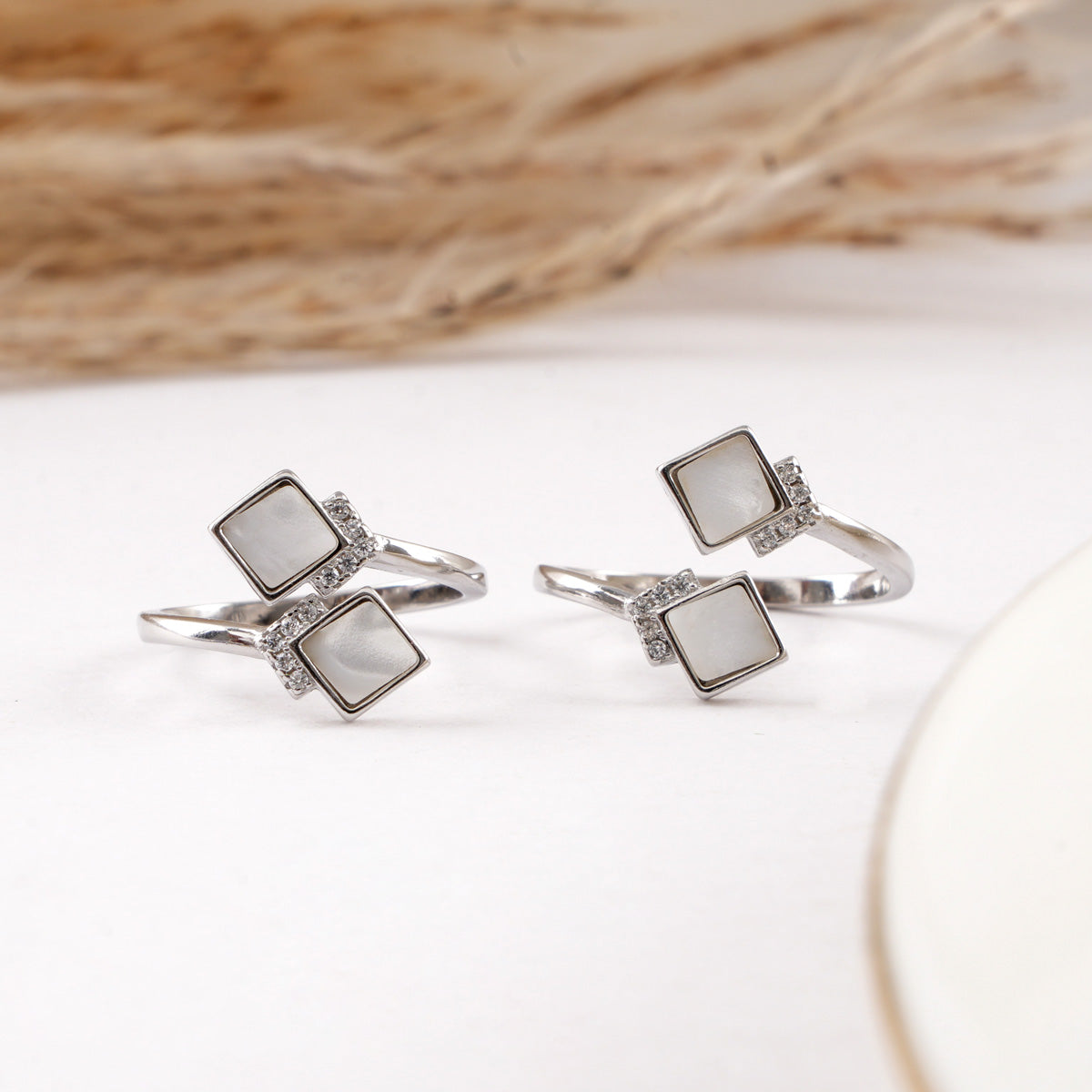 Olyra Toe Ring