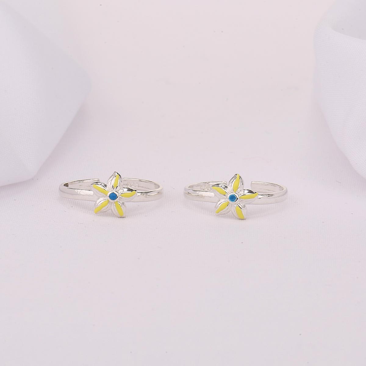 Mithra Toe Ring