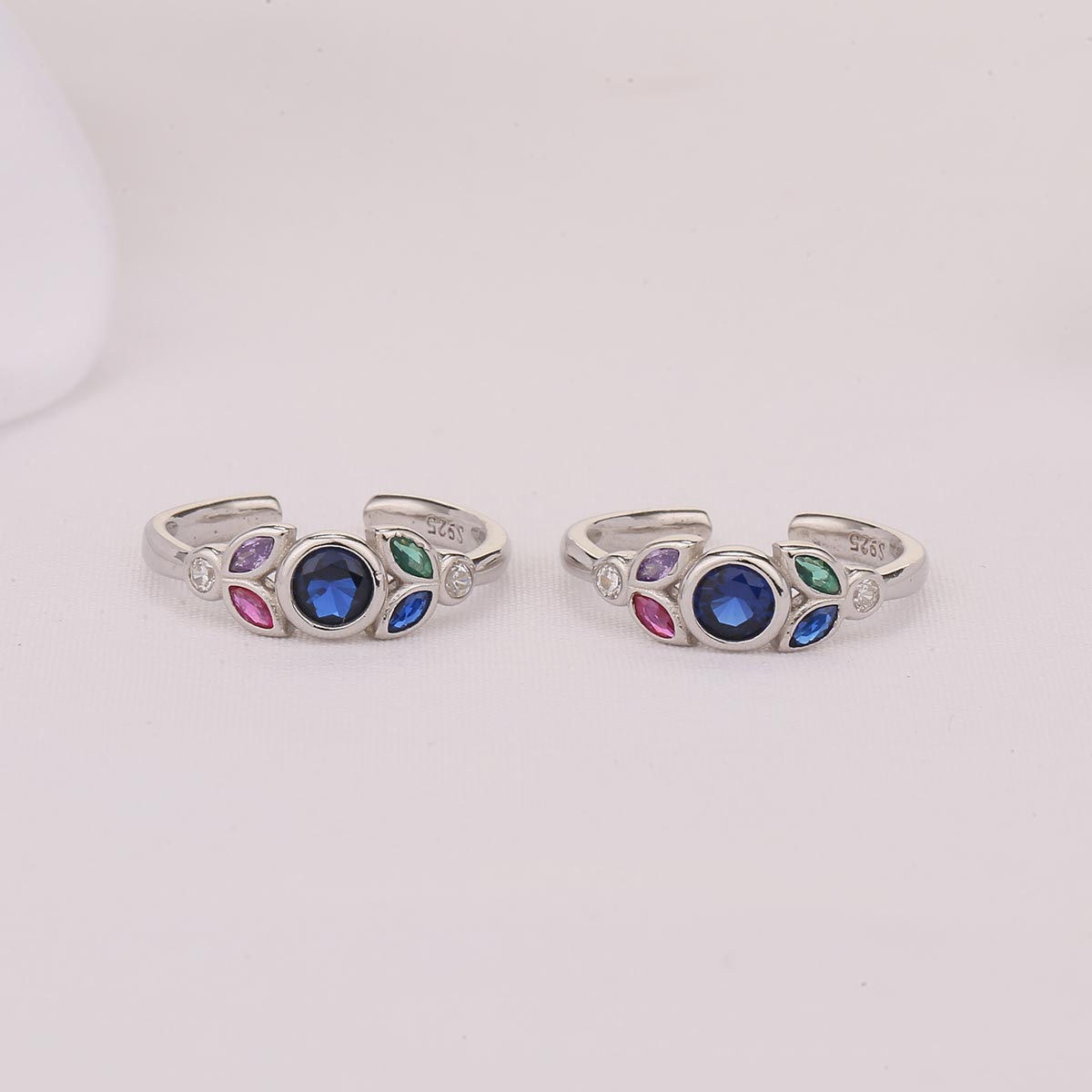 Velvet Glow Toe Ring