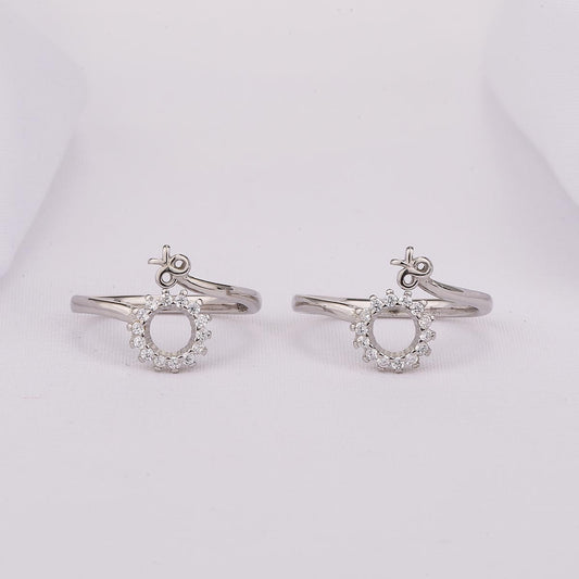 Crown Glow Toe Ring