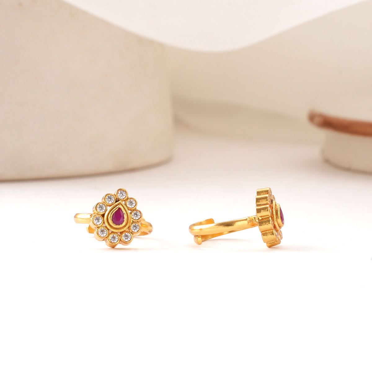 Nandhitha Toe Ring