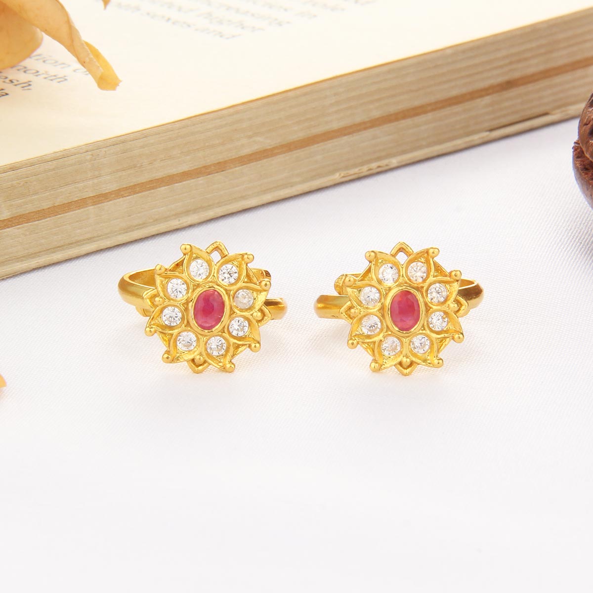Sparkle Toe Ring