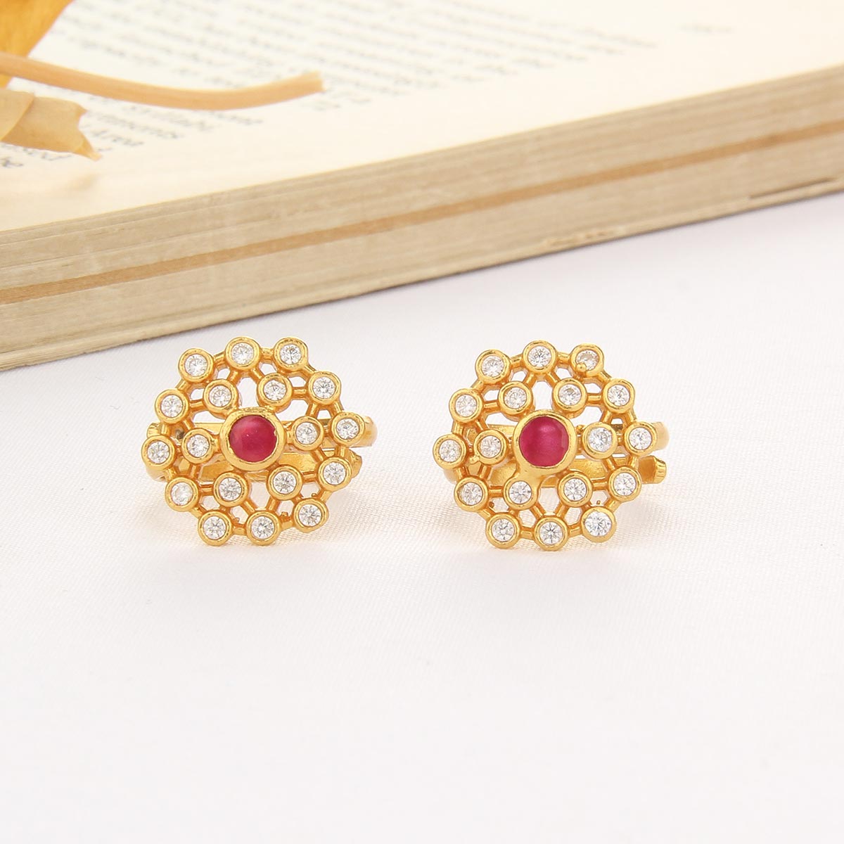 Sashay Toe Ring