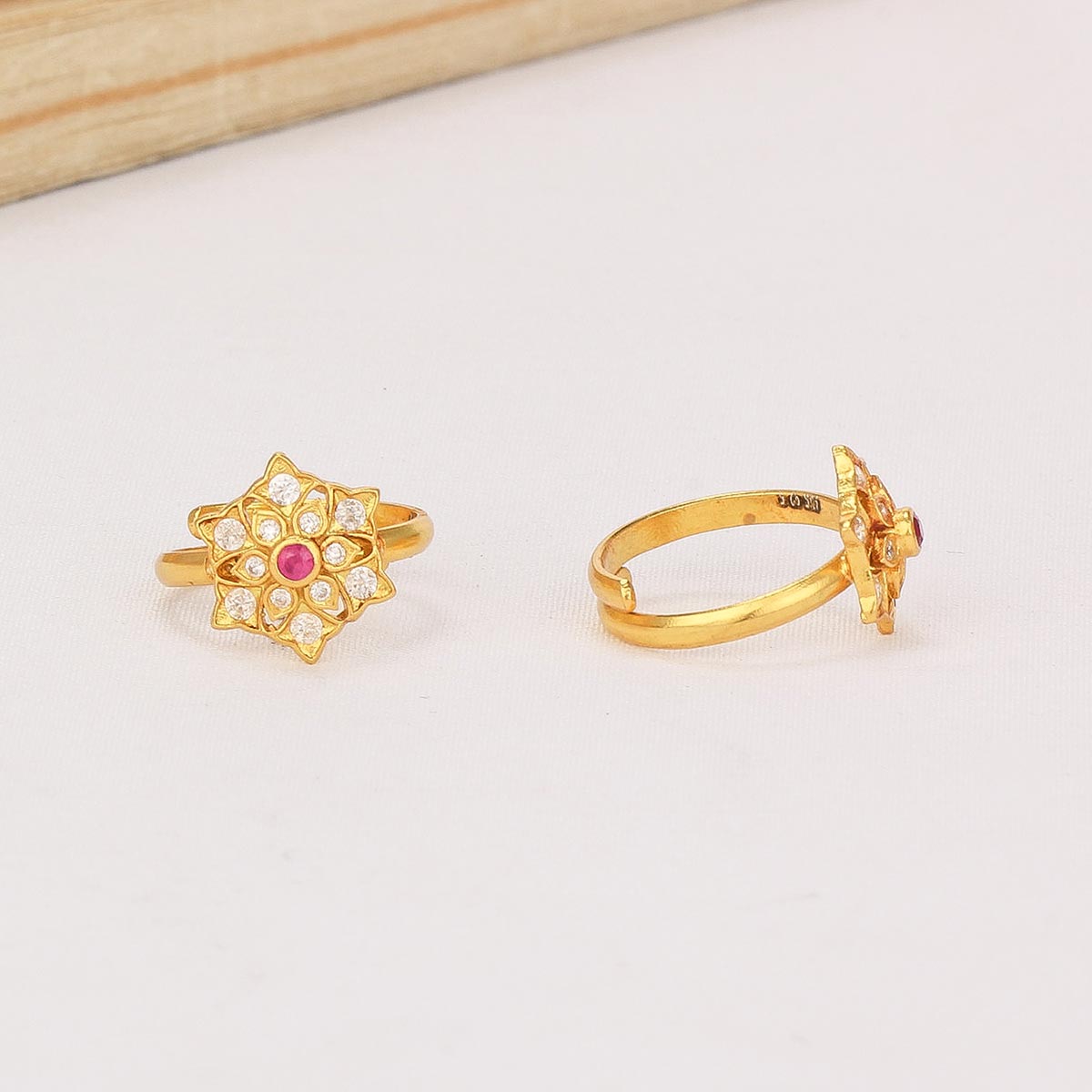 Saratha Toe Ring