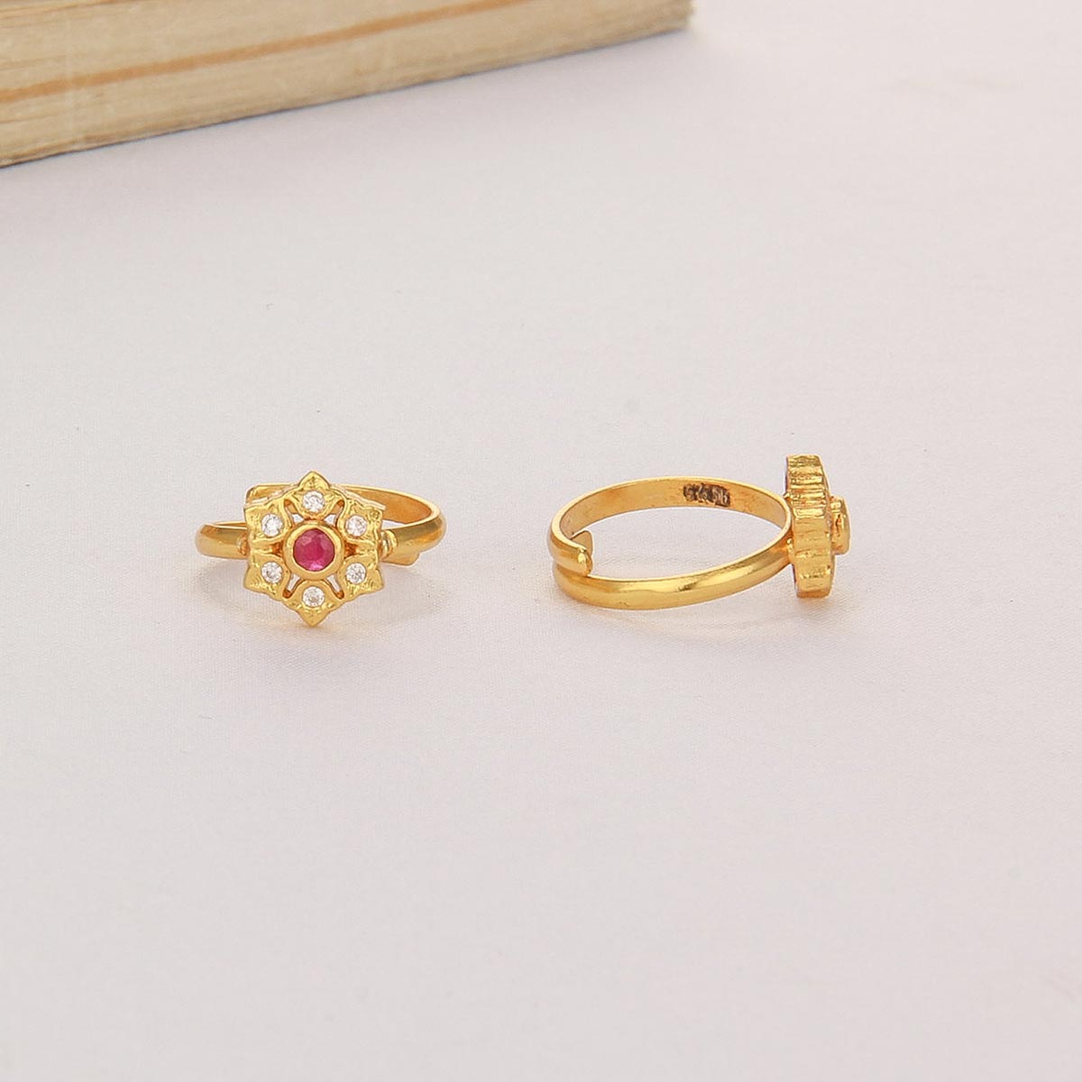 Aura Luxe Toe Ring