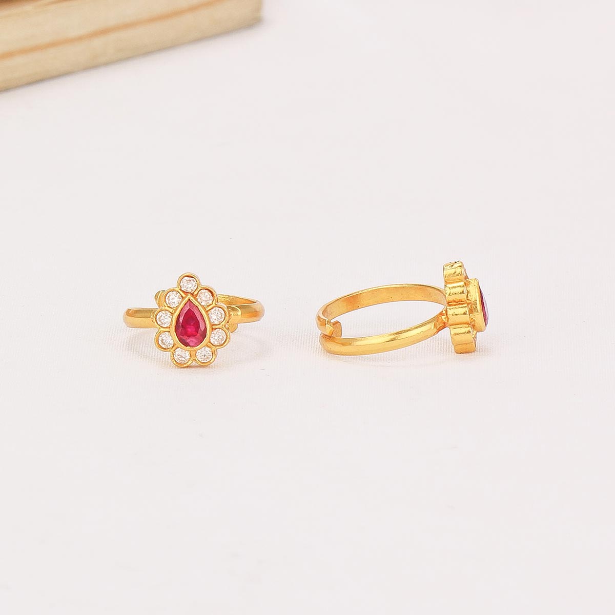 Shinning Toe Ring