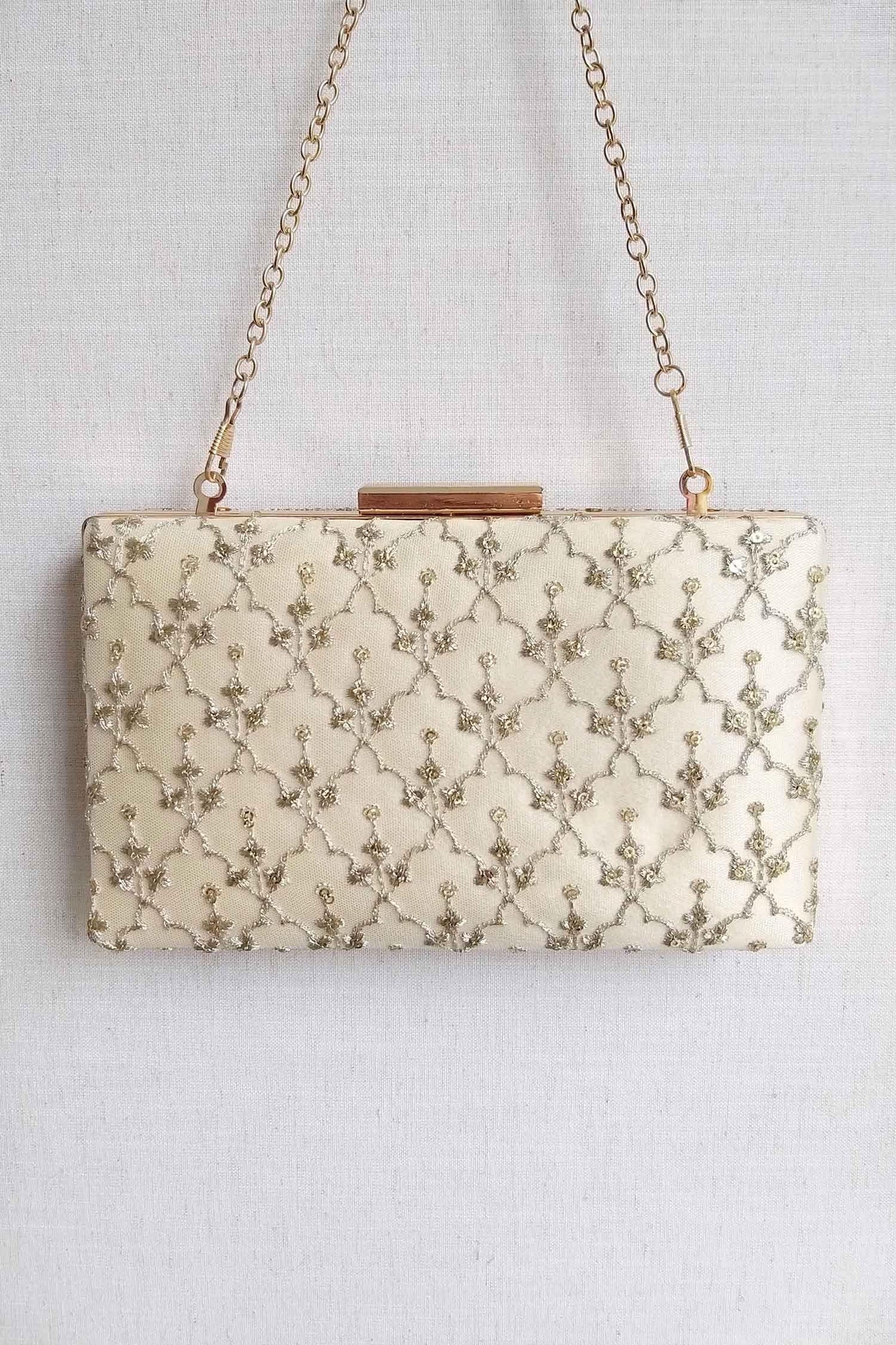 AMYRA - Anya Box Clutch Cream