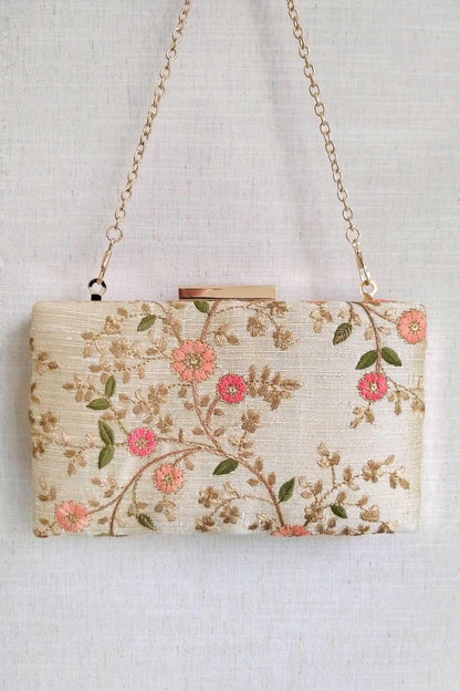 AMYRA - Floral Creeper Box Clutch - Cream